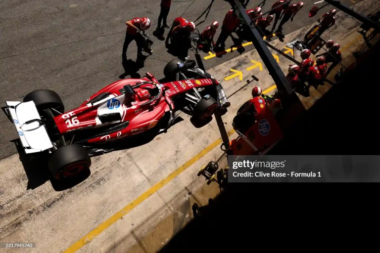 Formula 1 pit stop strategy